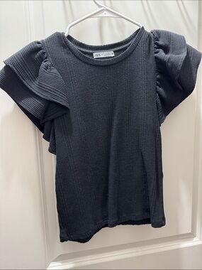 Zara Ruffled Short-Sleeve Knit Top - black